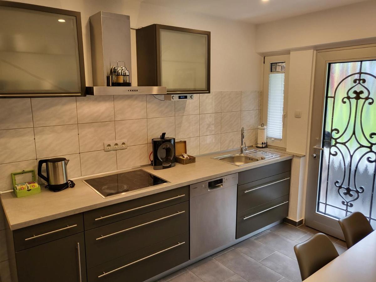 מולהיים אן דר רור Ferienwohnung Saturn מראה חיצוני תמונה