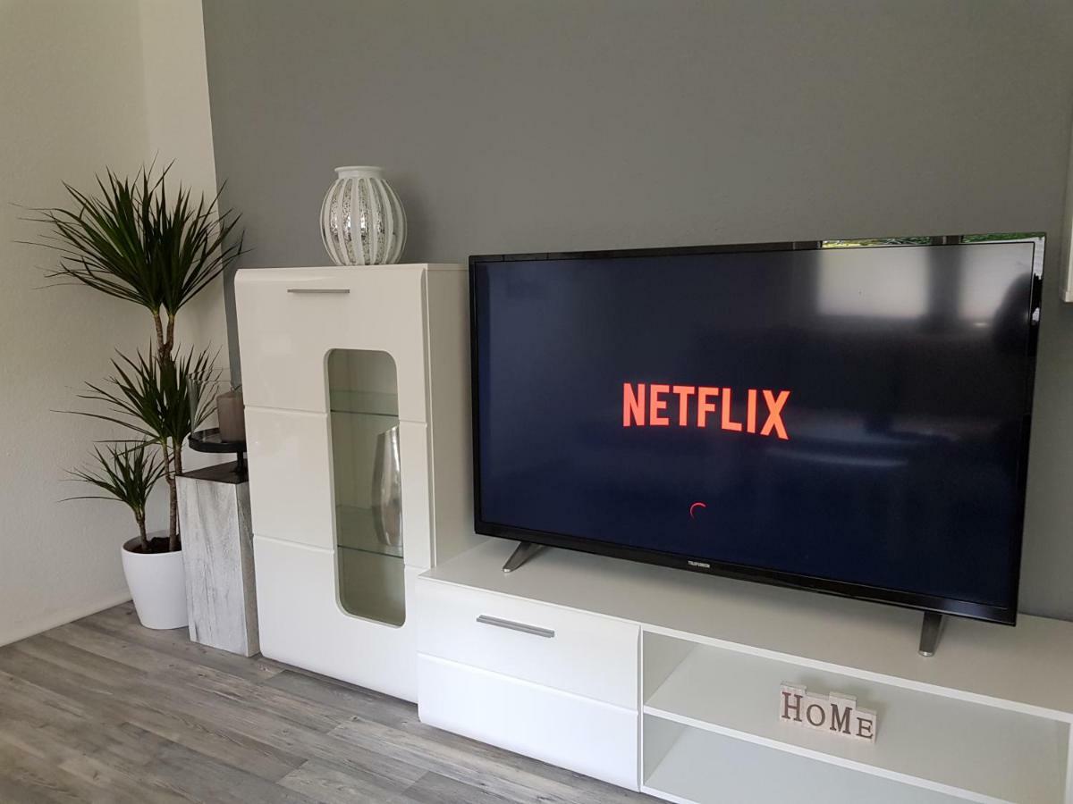 מולהיים אן דר רור Ferienwohnung Saturn מראה חיצוני תמונה